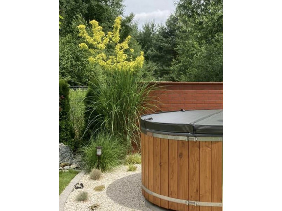 Thermoholz Outdoor Whirlpool BadeFass Elektro Ø 2 m