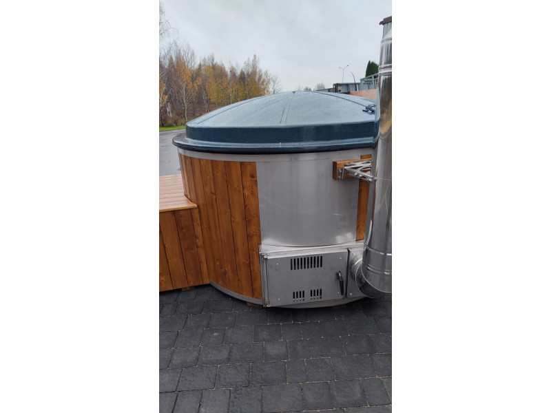 Thermoholz Outdoor Whirlpool BadeFass mit Interner Holzofen Ø 1.94 m