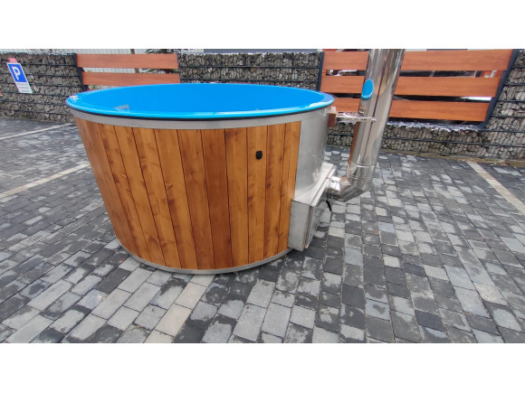 Thermoholz Outdoor Whirlpool BadeFass mit Interner Holzofen Ø 1.94 m