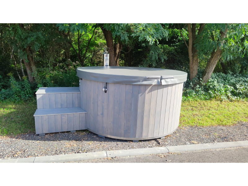 Hot Tub Thermoholz Holz BadeFass mit Interner Holzofen Ø 2.36 m