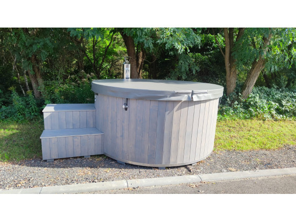 Hot Tub Thermoholz Holz BadeFass mit Interner Holzofen Ø 2.36 m