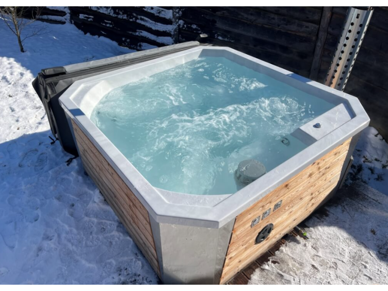 Electric Hot tub 2.1x1.94m